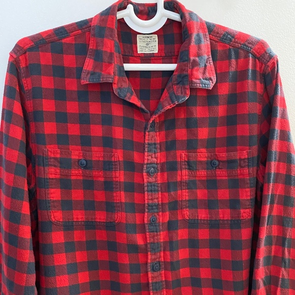 J.Crew Flannel Slim-fit Red and Black Shirt - Size L - Picture 3 of 6